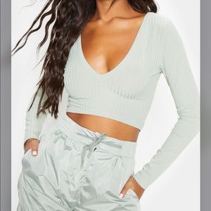 Rib v long sleeve crop top
